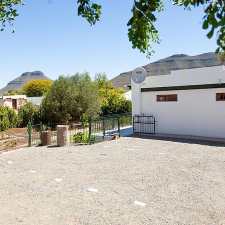4 Rothman Street B&B Graaff Reinet Exterior photo