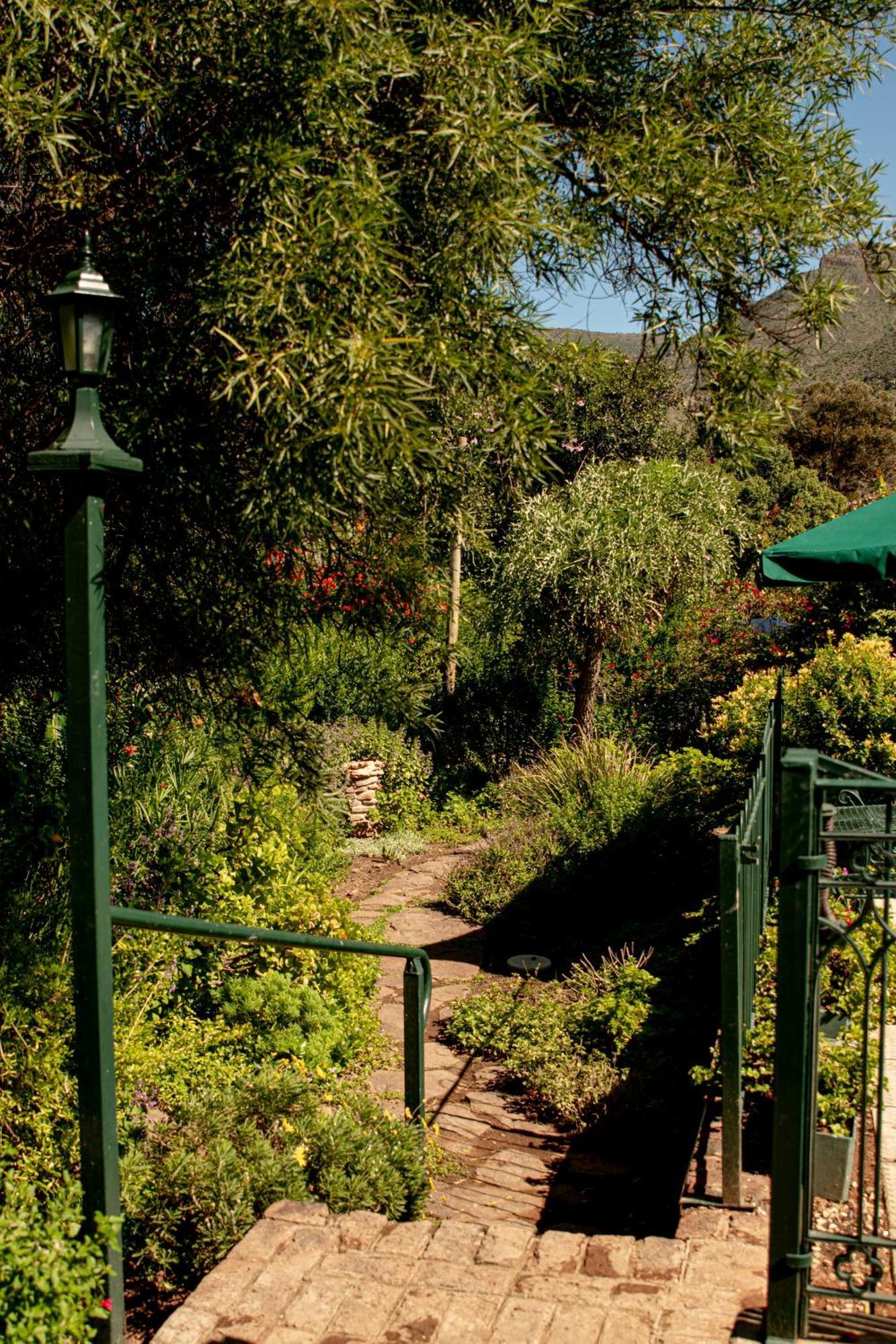 4 Rothman Street B&B Graaff Reinet Exterior photo